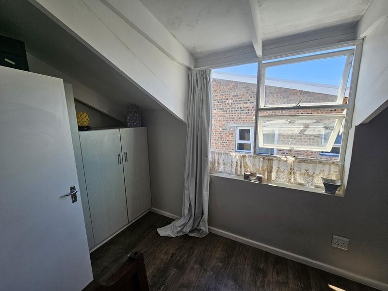 4 Bedroom Property for Sale in Mowbray Western Cape